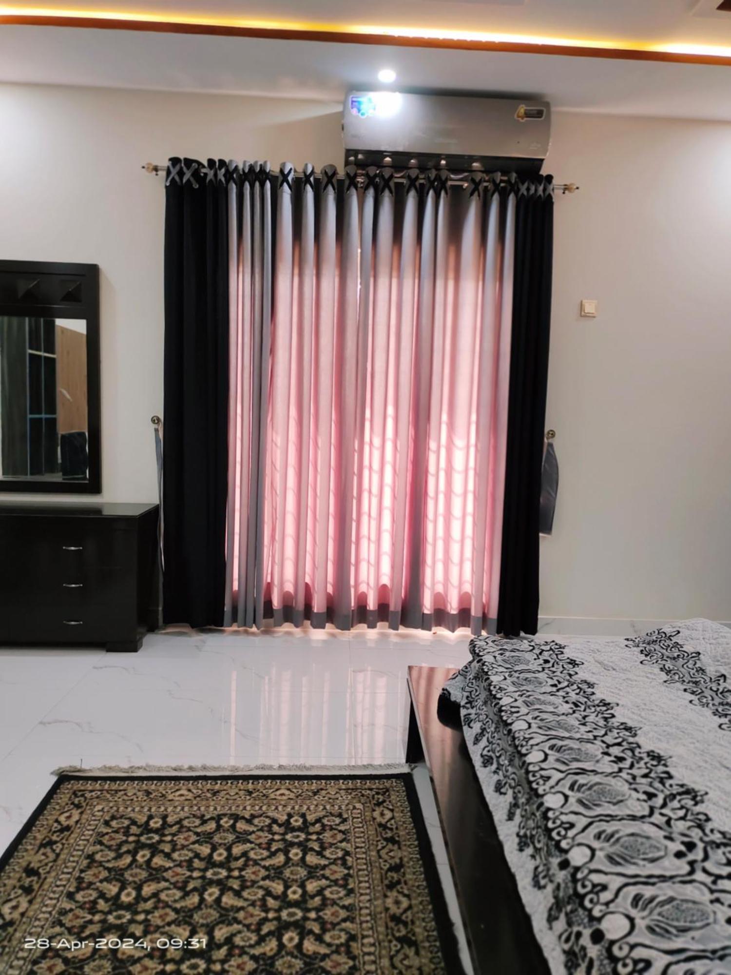 2&3 Bedroom Independent House Valencia Town Lahore Extérieur photo