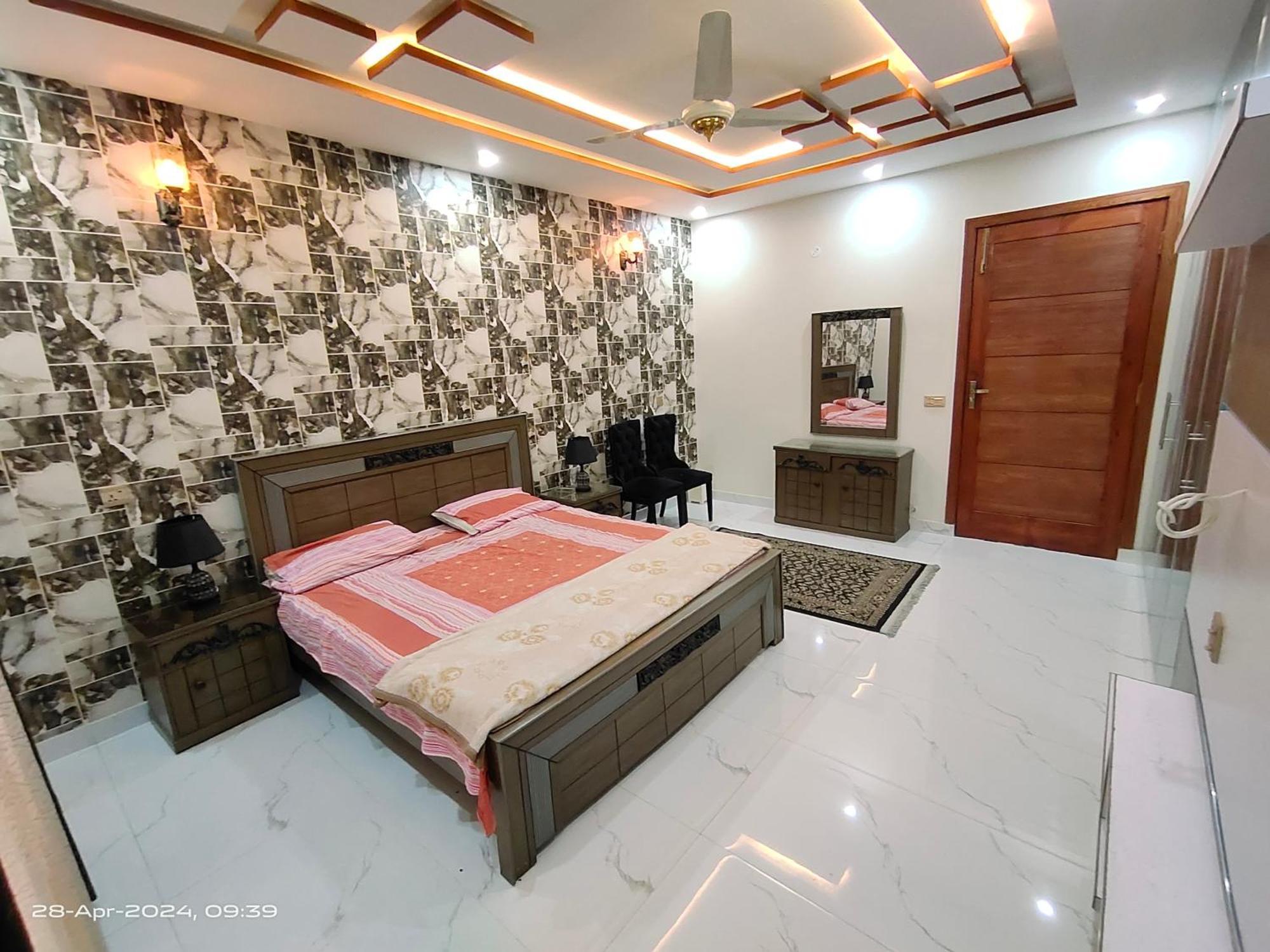 2&3 Bedroom Independent House Valencia Town Lahore Extérieur photo